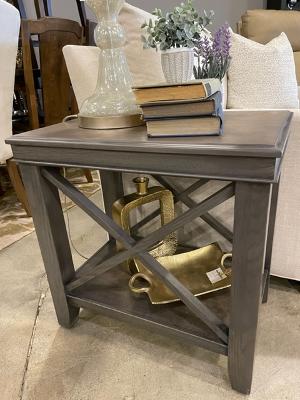 Solid Hardwood Newport End Table --- Floor Sample ---